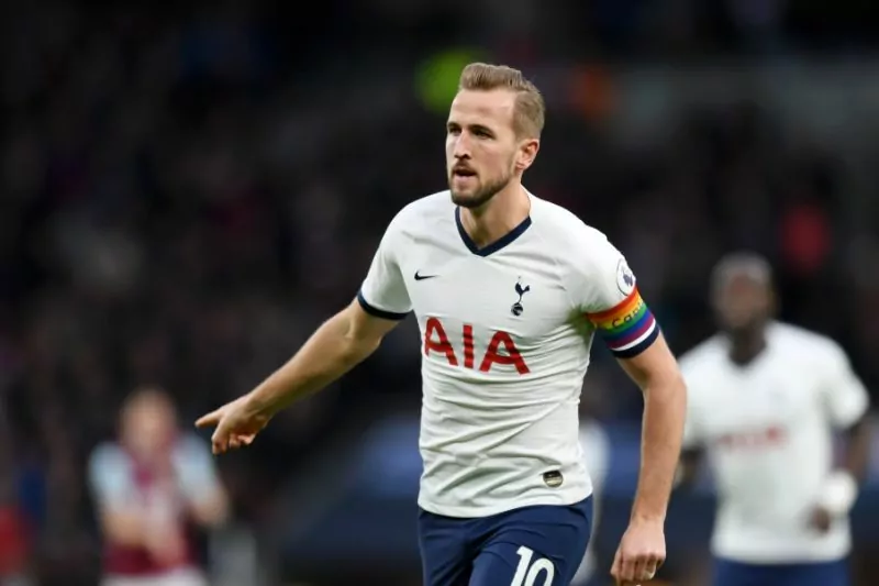 Cầu thủ bóng đá Harry Kane bao nhiêu tuổi?