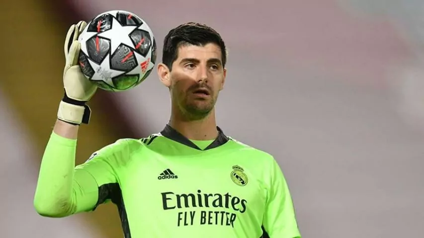 Thủ môn chơi hay nhất Euro hiện nay chính là Thibaut Courtois.